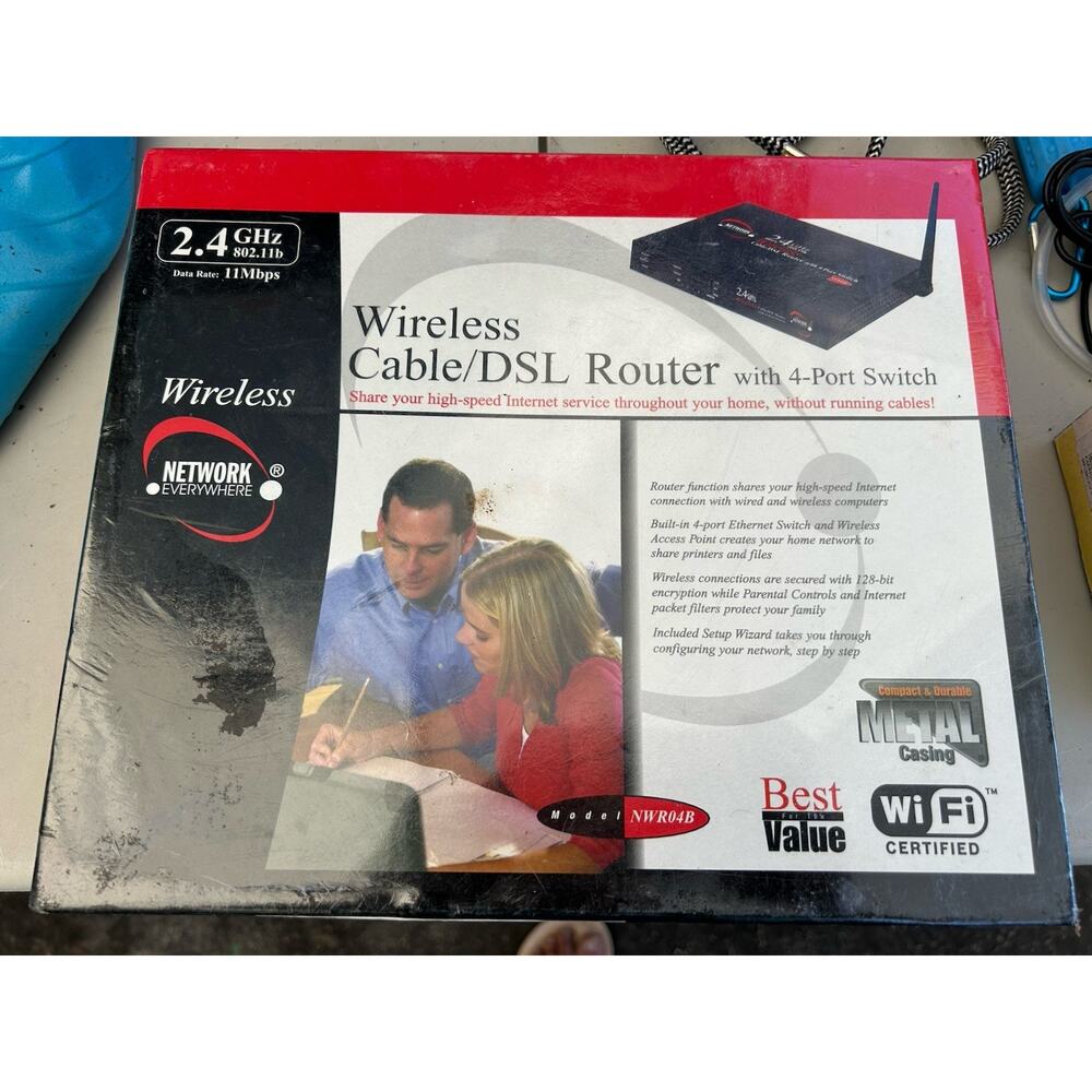 WirelessCable/DSL Router with 4-Port Switch - Picture 4 of 4